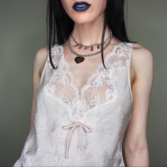 Sold - Picture 2 of 4